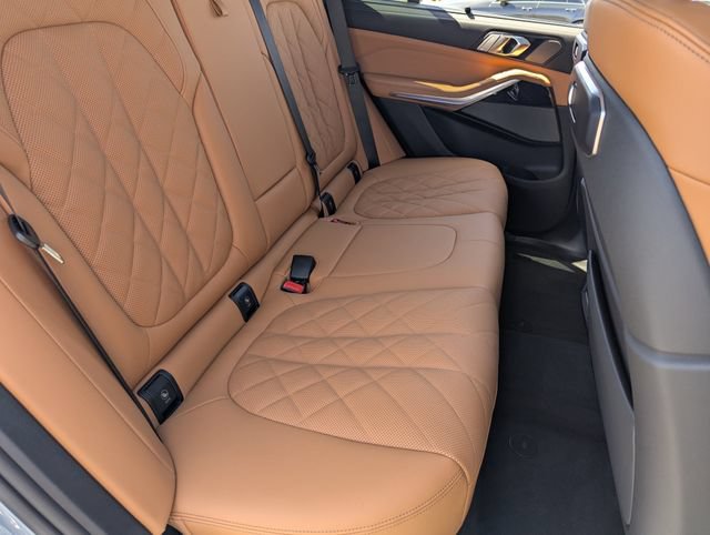 Used 2026 BMW X5 sDrive40i w/ M Sport Package RWD image 14