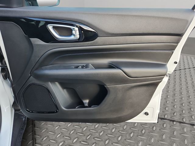 New 2026 Jeep Compass Altitude image 19