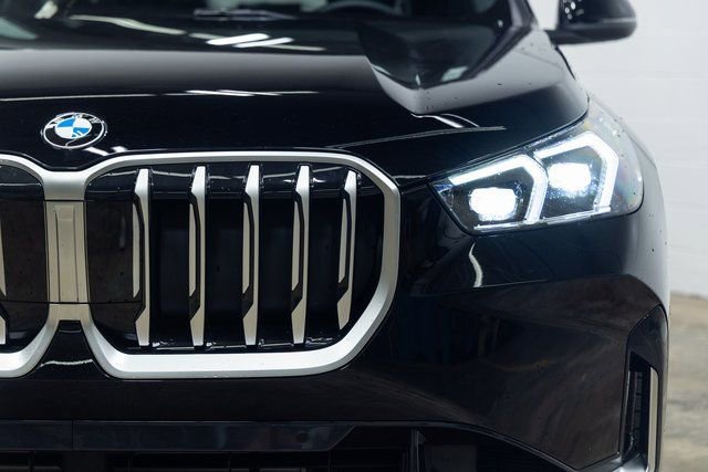 Certified 2025 BMW X1 xDrive28i w/ Convenience Package image 7