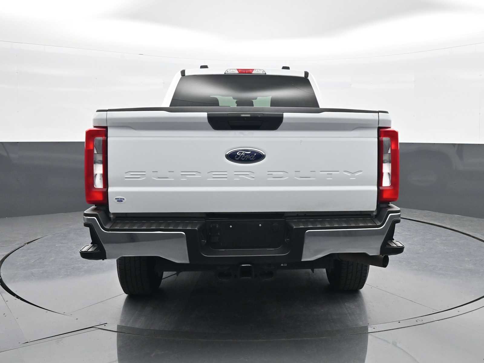 Used 2025 Ford F250 XLT image 6