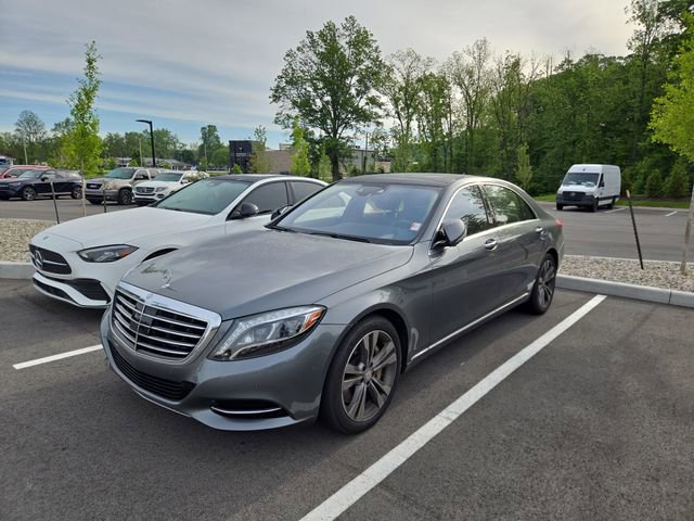 Used 2016 Mercedes-Benz S 550 4MATIC Sedan image 3