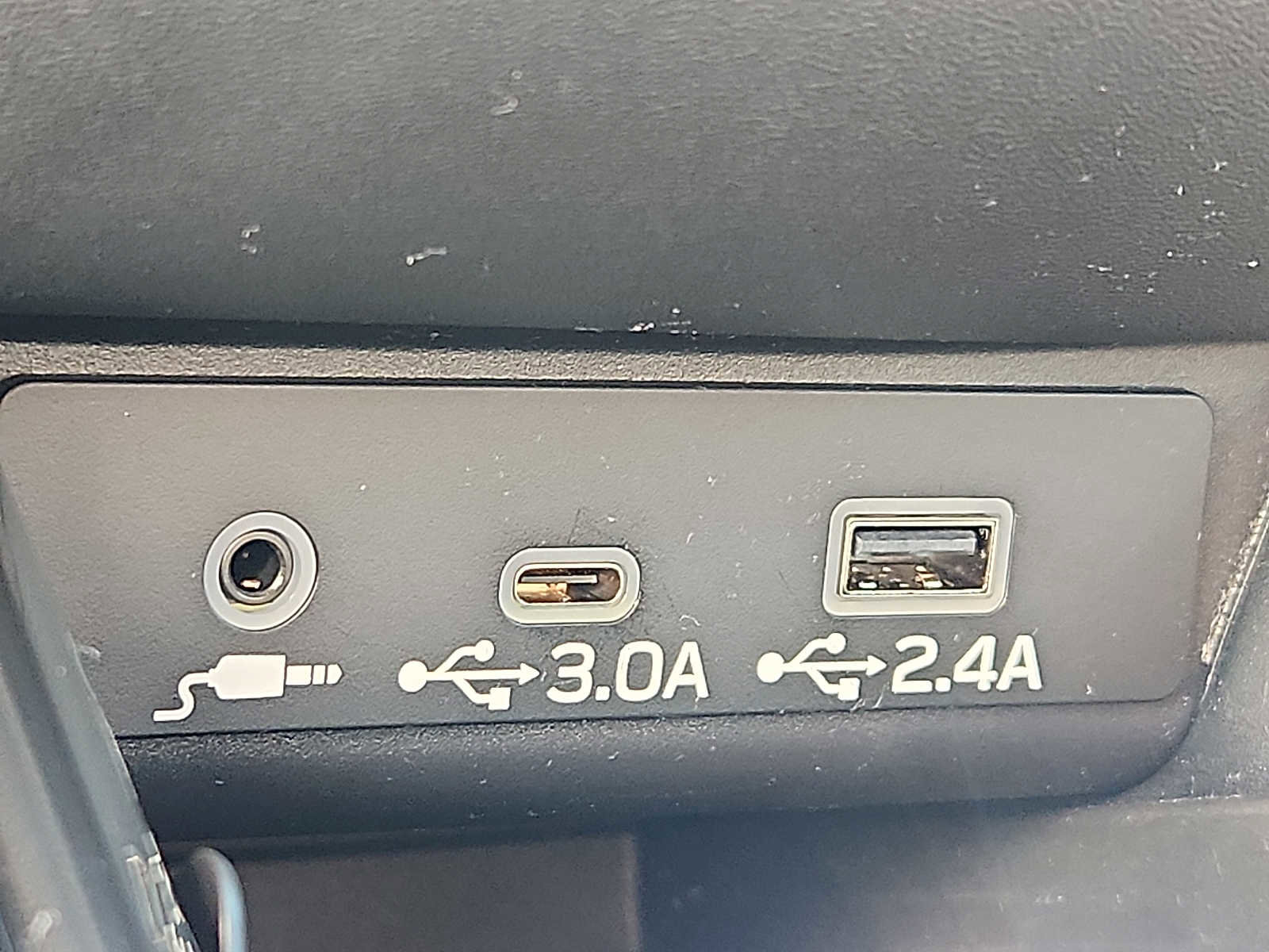 Used 2024 Subaru Legacy Limited image 24