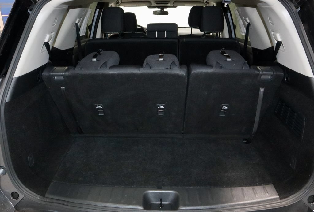 Certified 2025 Nissan Pathfinder SV AWD/4WD image 14