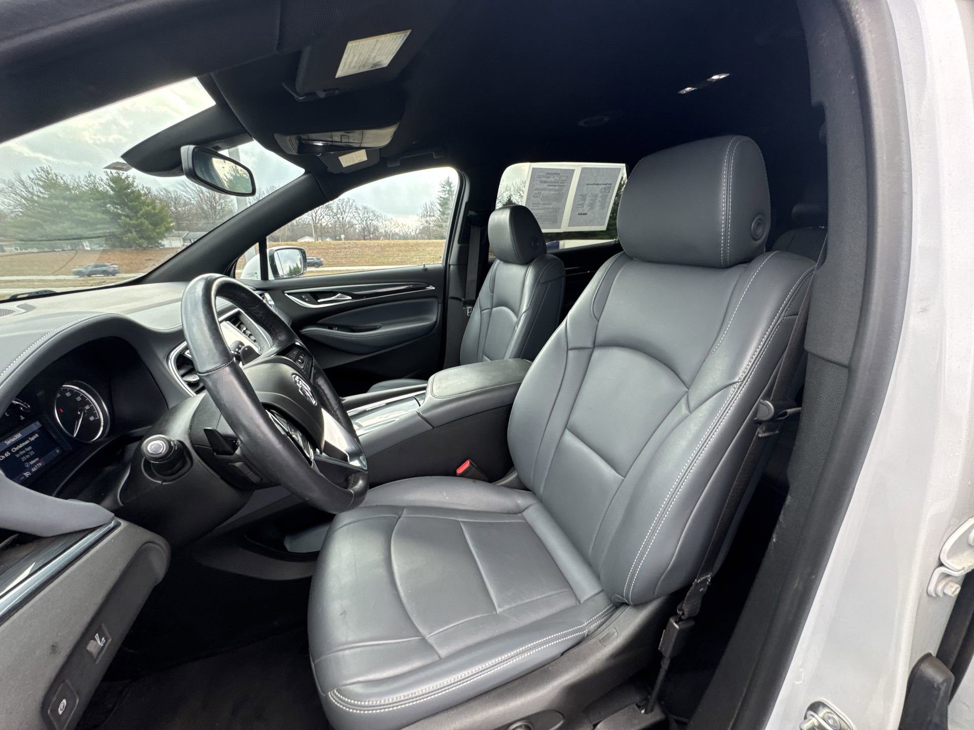 Certified 2024 Buick Enclave Essence image 11