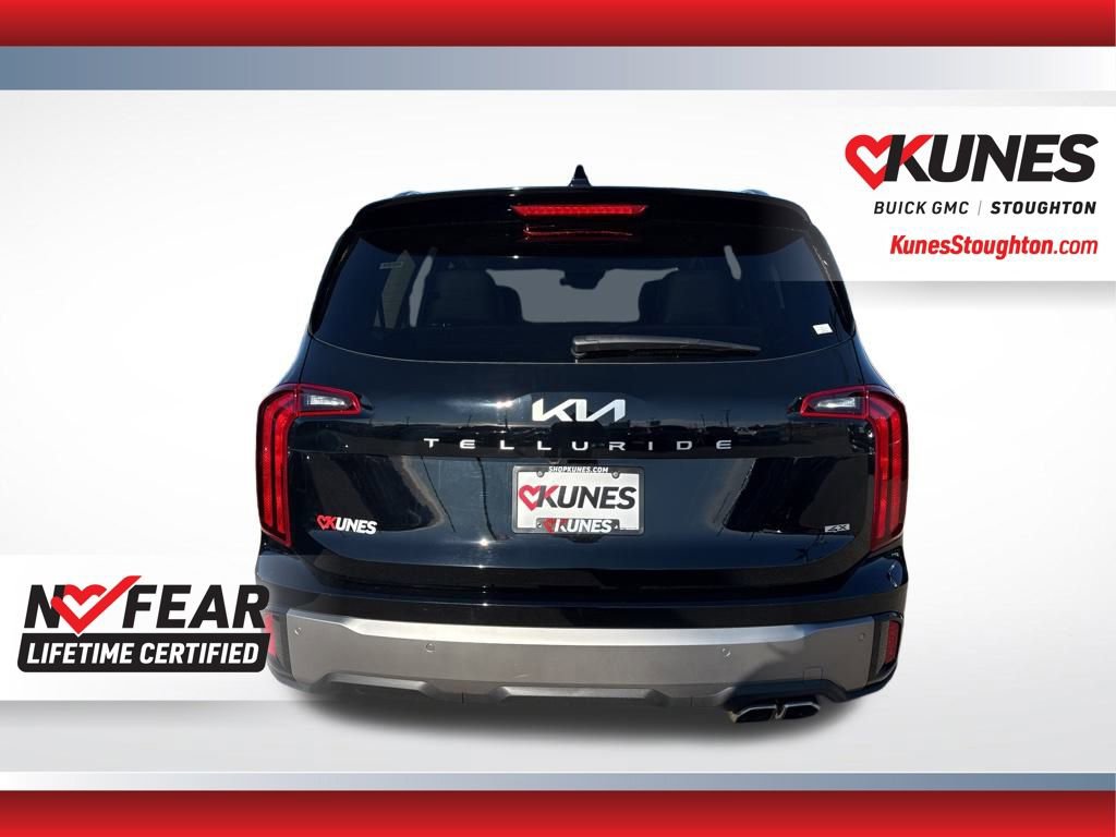Used 2025 Kia Telluride S image 9