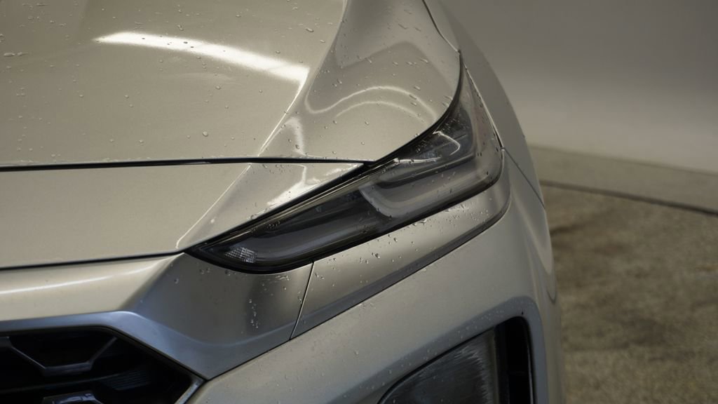 Used 2019 Hyundai Santa Fe SE image 18