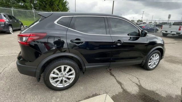 Used 2022 Nissan Rogue Sport S AWD/4WD image 2