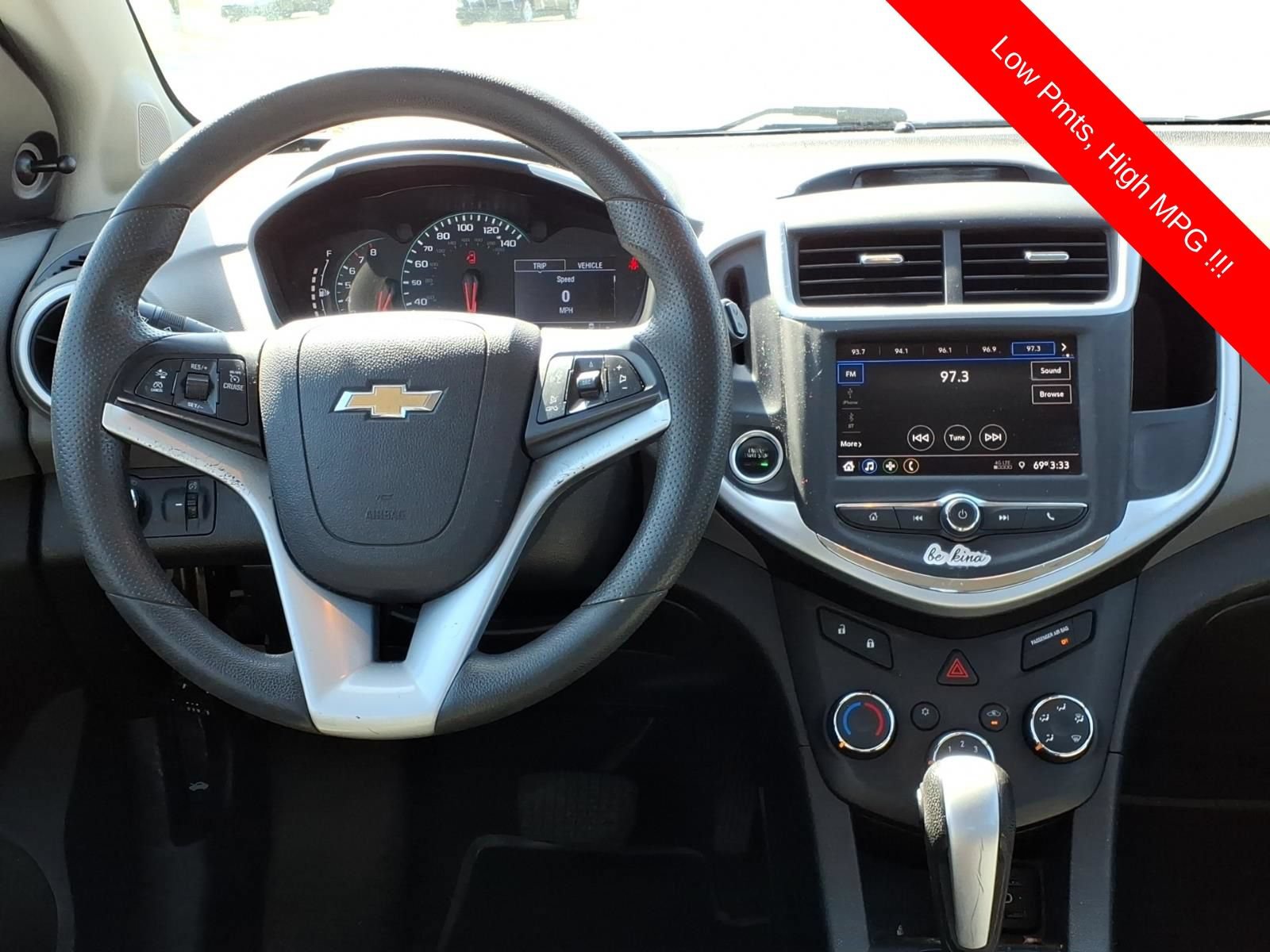 Used 2020 Chevrolet Sonic LT FWD image 10