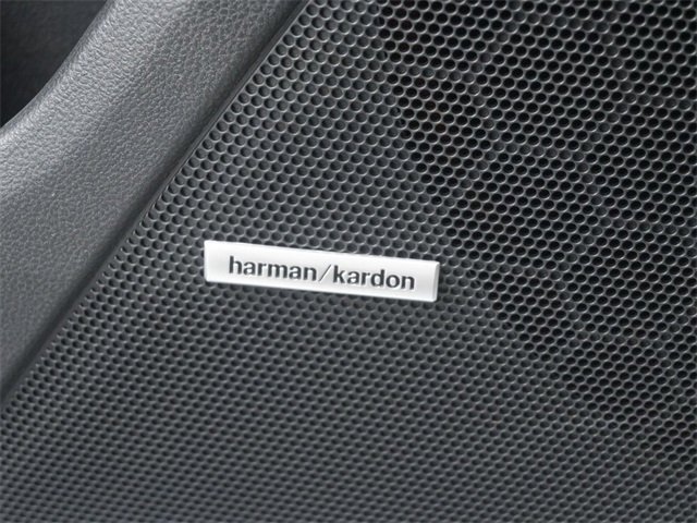 New 2025 Subaru Crosstrek 2.5i Limited image 17