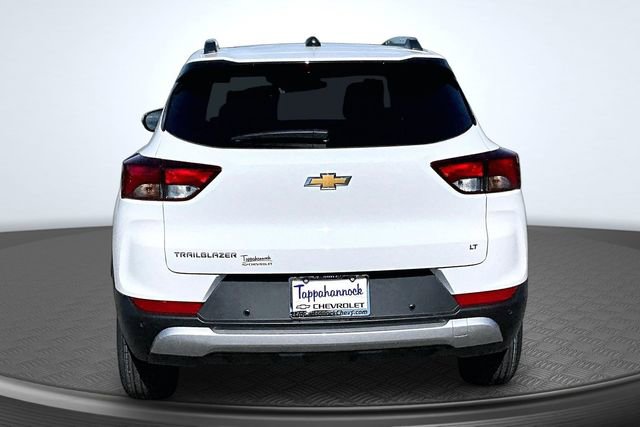 New 2026 Chevrolet TrailBlazer LT w/ LT Cold Weather Package FWD image 4