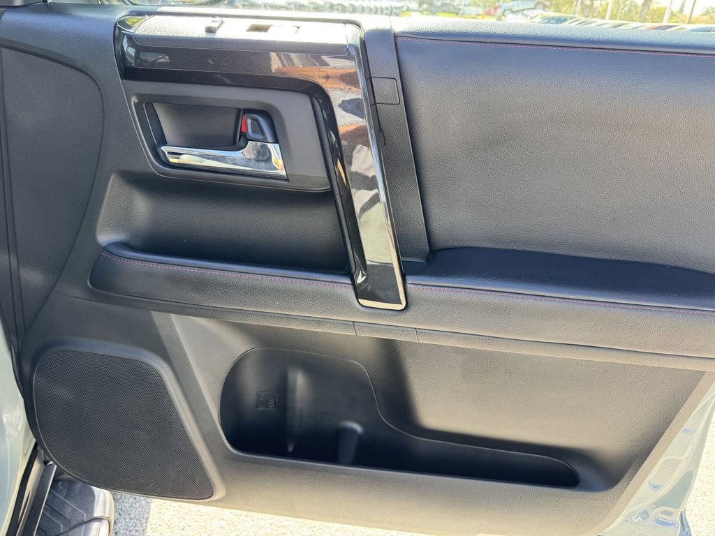 Used 2021 Toyota 4Runner TRD Pro AWD/4WD image 9
