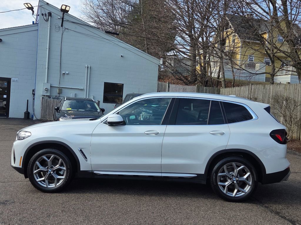 Used 2022 BMW X3 xDrive30i image 3