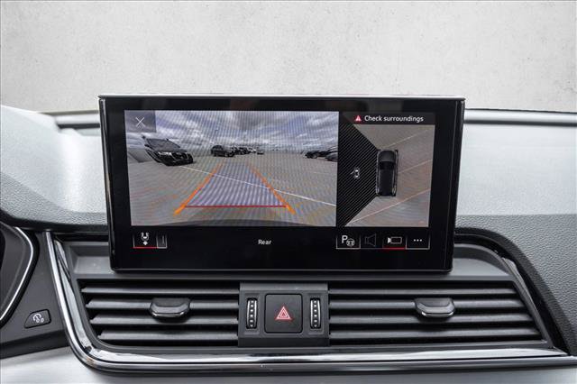 Certified 2023 Audi Q5 e Prestige w/ Prestige Package AWD/4WD image 18