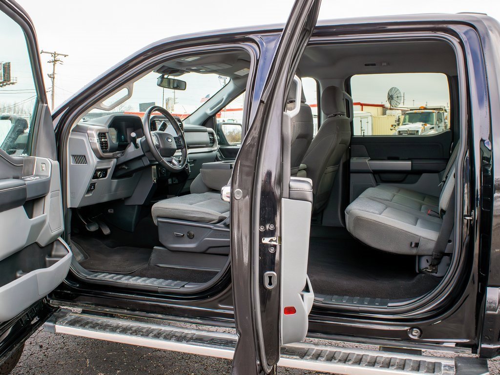 Used 2024 Ford F150 XLT image 8