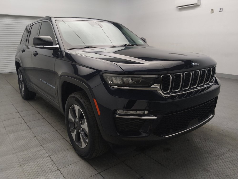 Used 2022 Jeep Grand Cherokee Limited 4xe w/ Luxury Tech Group II AWD/4WD image 13