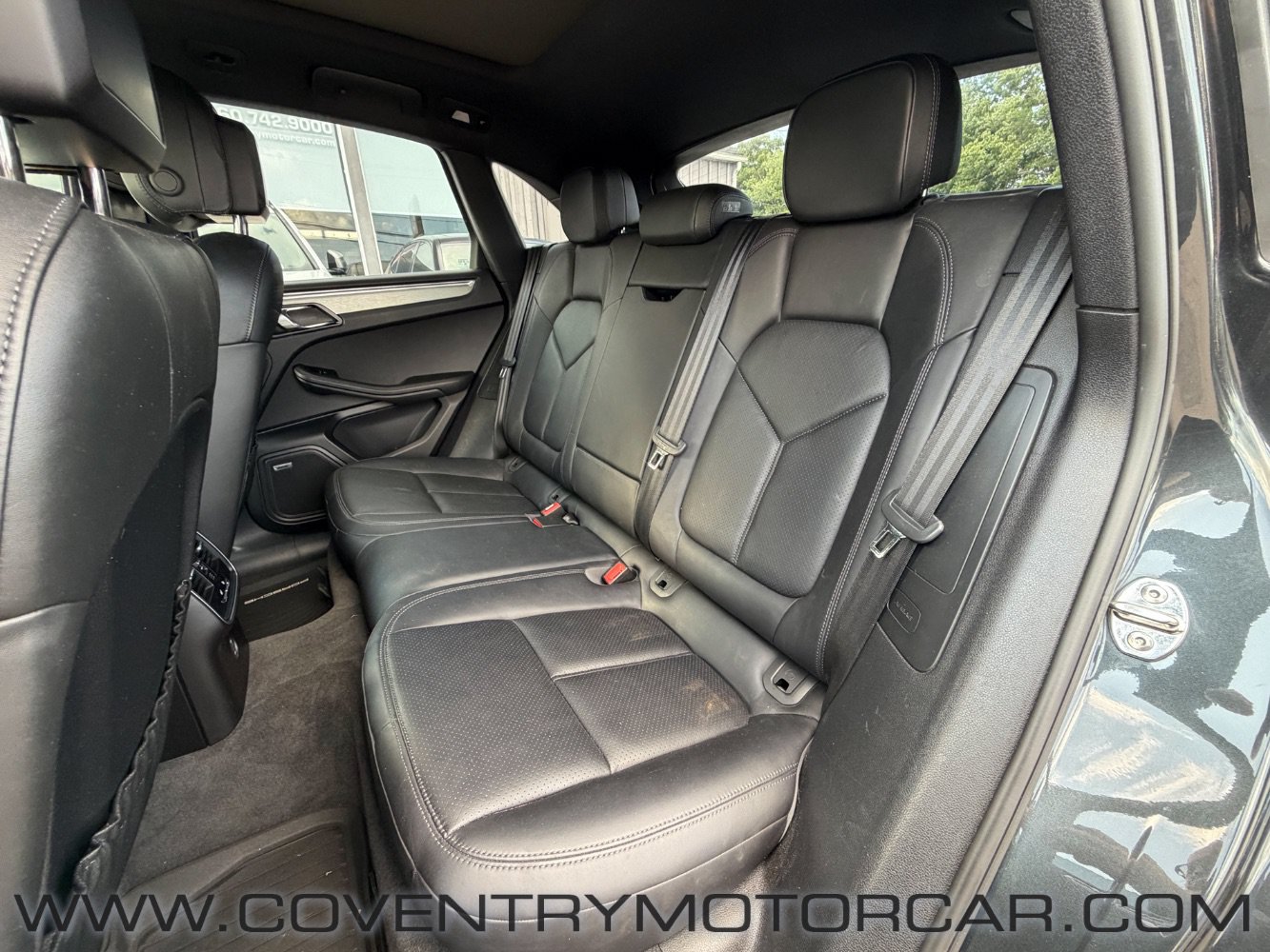 Used 2017 Porsche Macan S AWD/4WD image 29