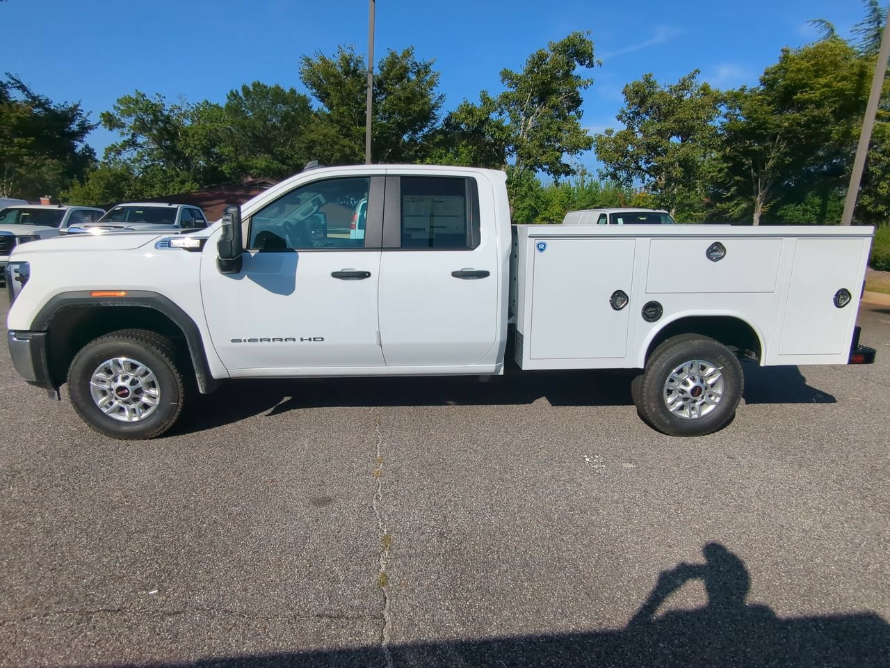 New 2026 GMC Sierra 2500 Pro w/ Convenience Package RWD image 5
