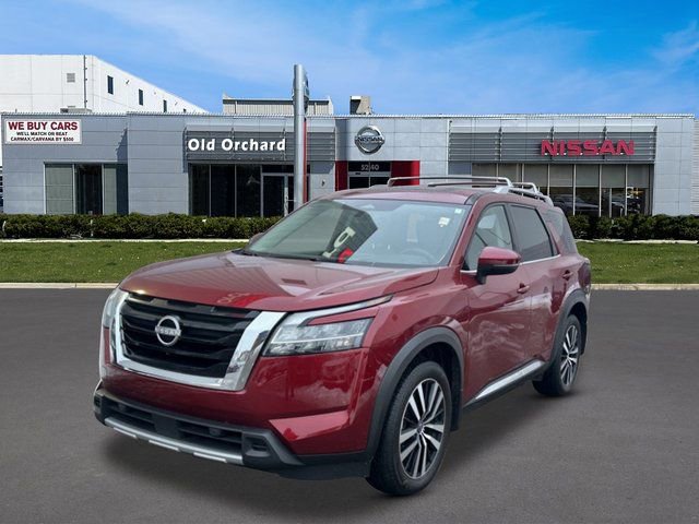 Used 2024 Nissan Pathfinder Platinum w/ Cargo Package image 1