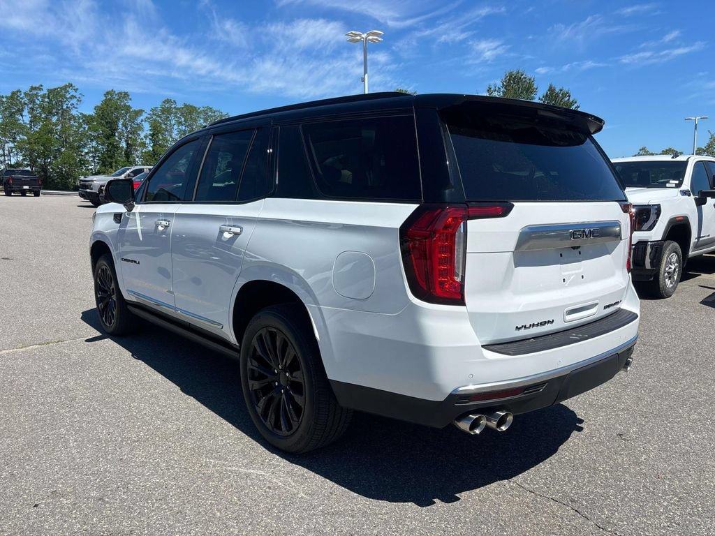 Used 2022 GMC Yukon Denali AWD/4WD image 5