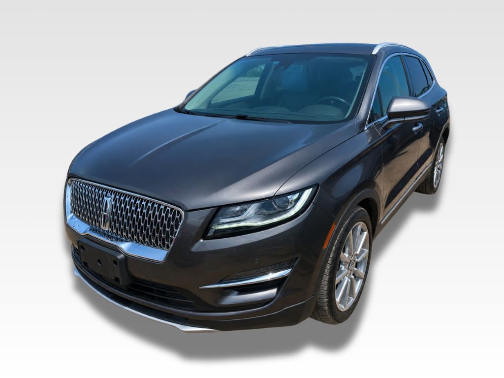 Used 2019 Lincoln MKC Reserve w/ MKC Technology Package FWD image 1