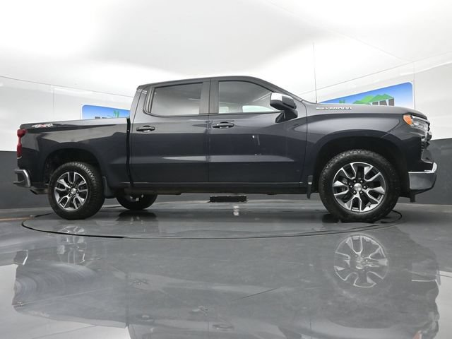 Used 2023 Chevrolet Silverado 1500 LT AWD/4WD image 20