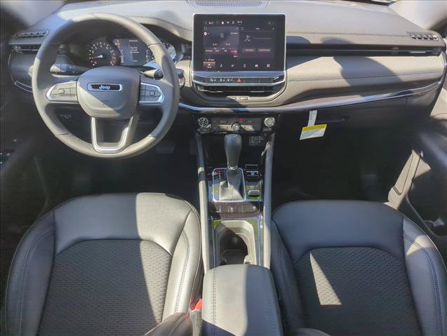 New 2026 Jeep Compass Latitude AWD/4WD image 12