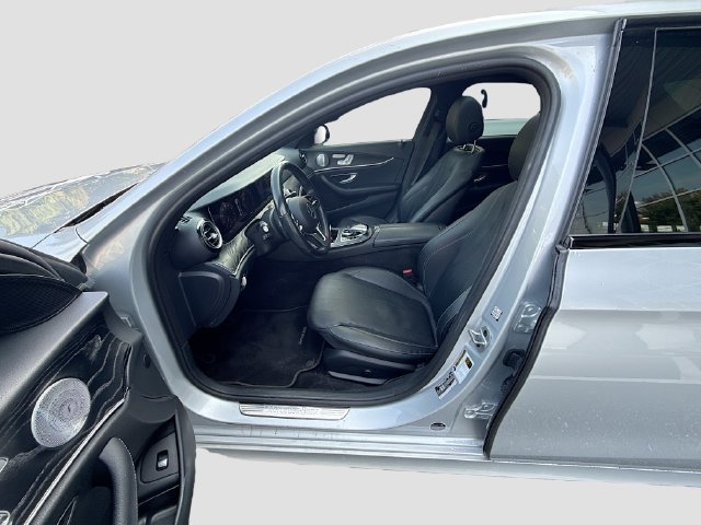 Used 2020 Mercedes-Benz E 450 4MATIC Sedan image 20