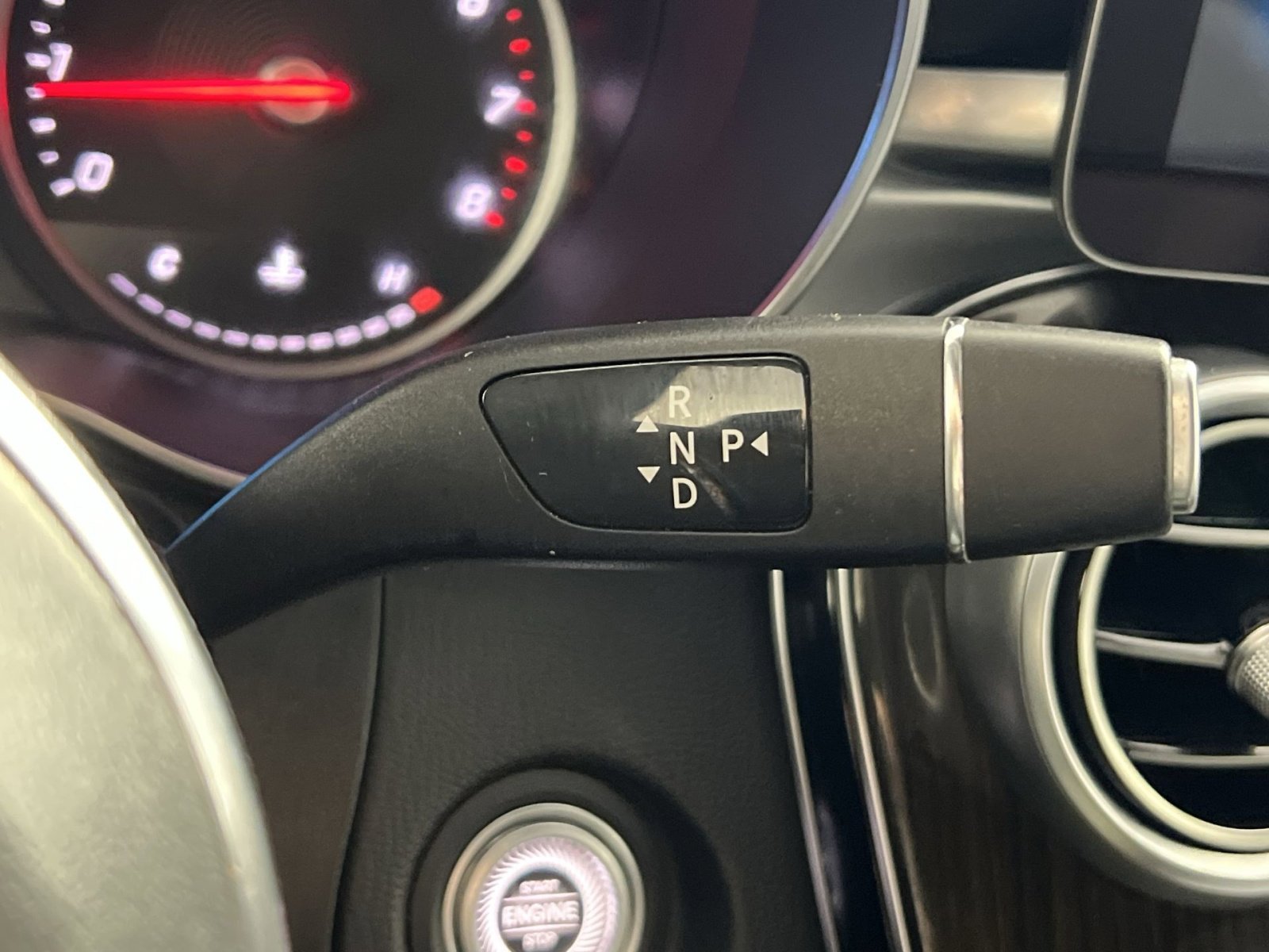 Used 2020 Mercedes-Benz GLC 300 4MATIC image 21