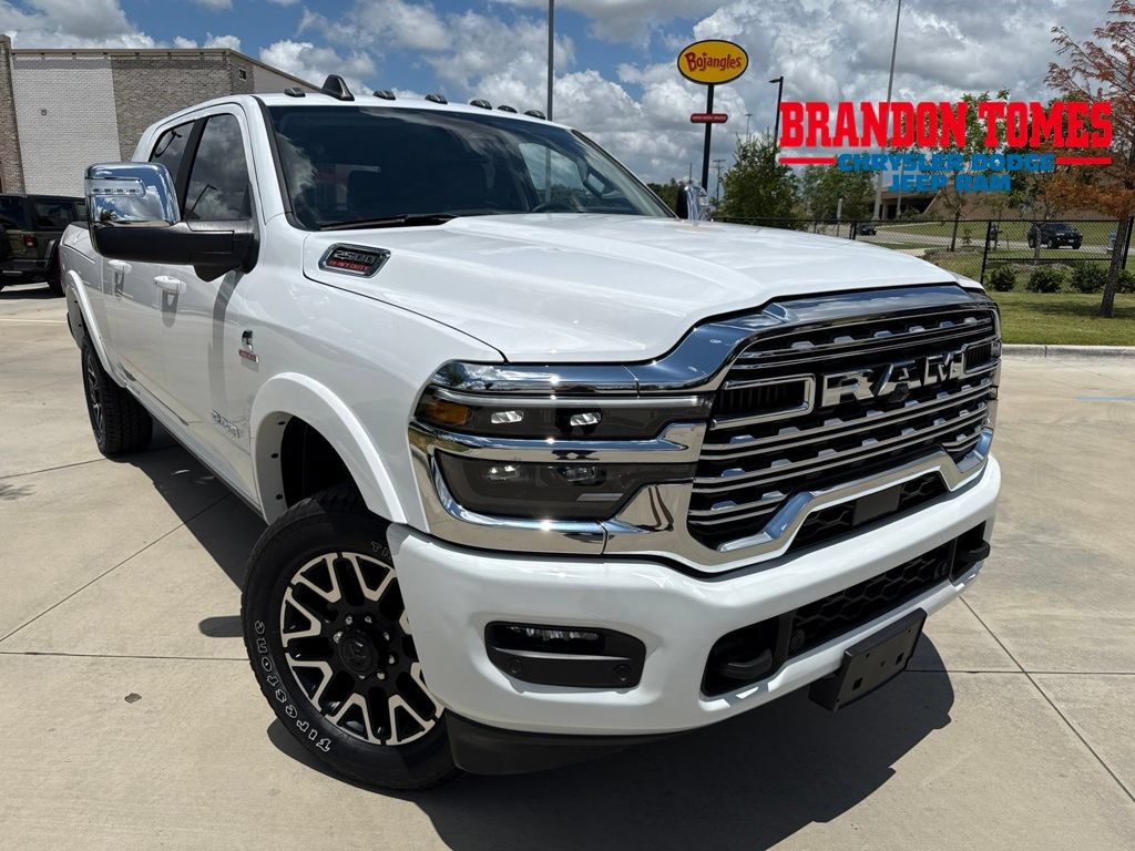Used 2025 RAM 2500 Limited AWD/4WD image 1