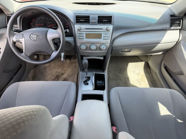 Used 2009 Toyota Camry LE FWD image 10
