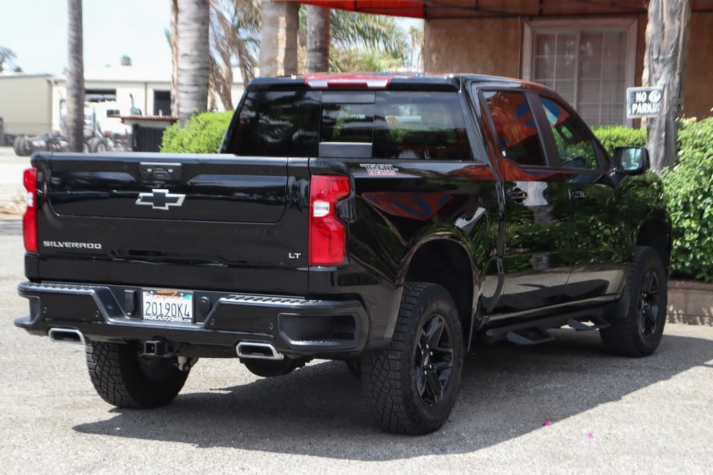 Used 2026 Chevrolet Silverado 1500 LT Trail Boss w/ LT Trail Boss Premium Package AWD/4WD image 9