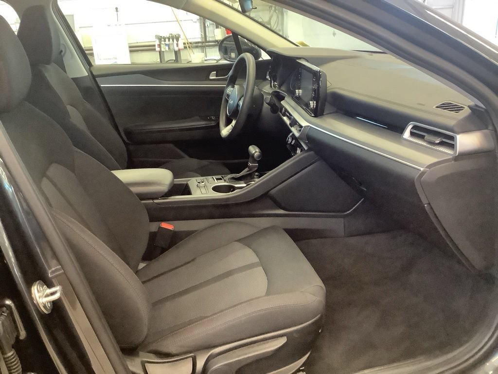 Certified 2024 Kia K5 LXS FWD image 18