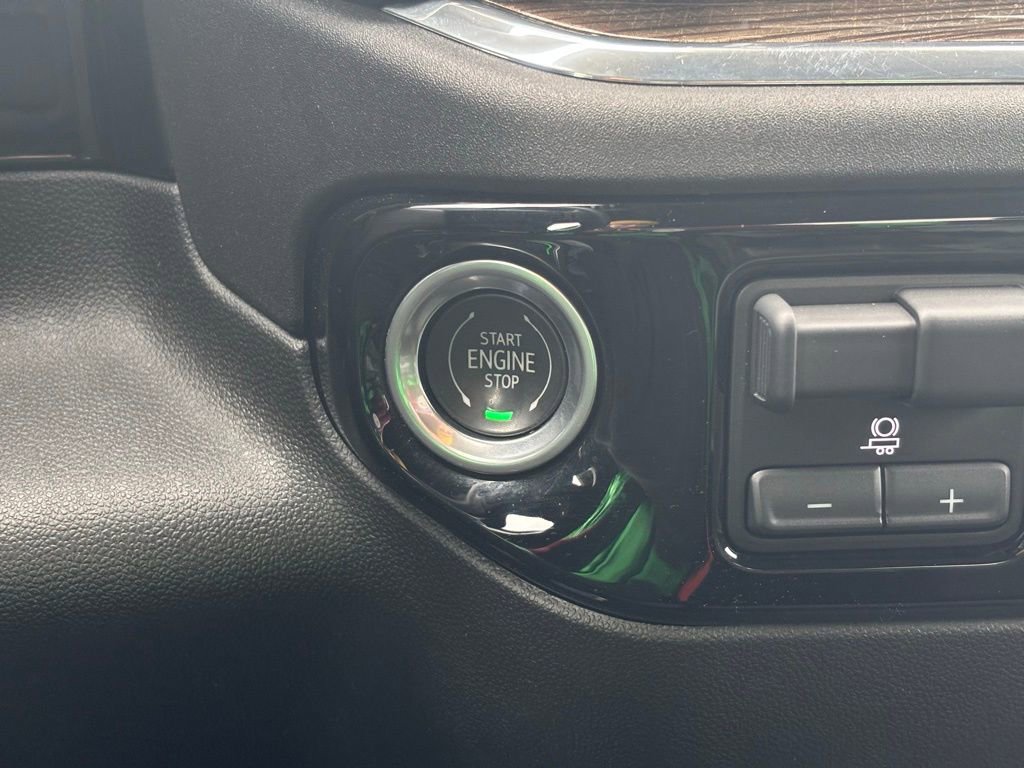 Used 2023 Chevrolet Silverado 1500 LT image 29