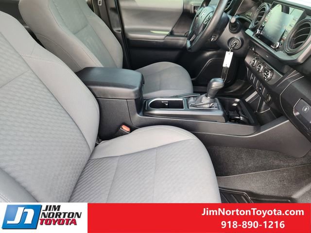 Used 2020 Toyota Tacoma SR w/ SR Convenience Package RWD image 15