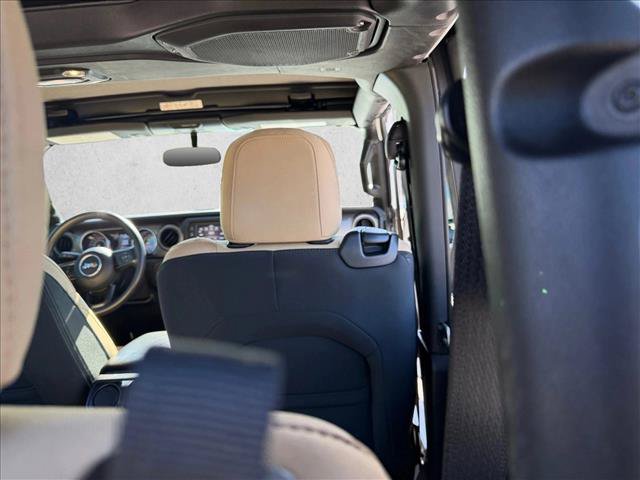 Used 2021 Jeep Wrangler Sport AWD/4WD image 23