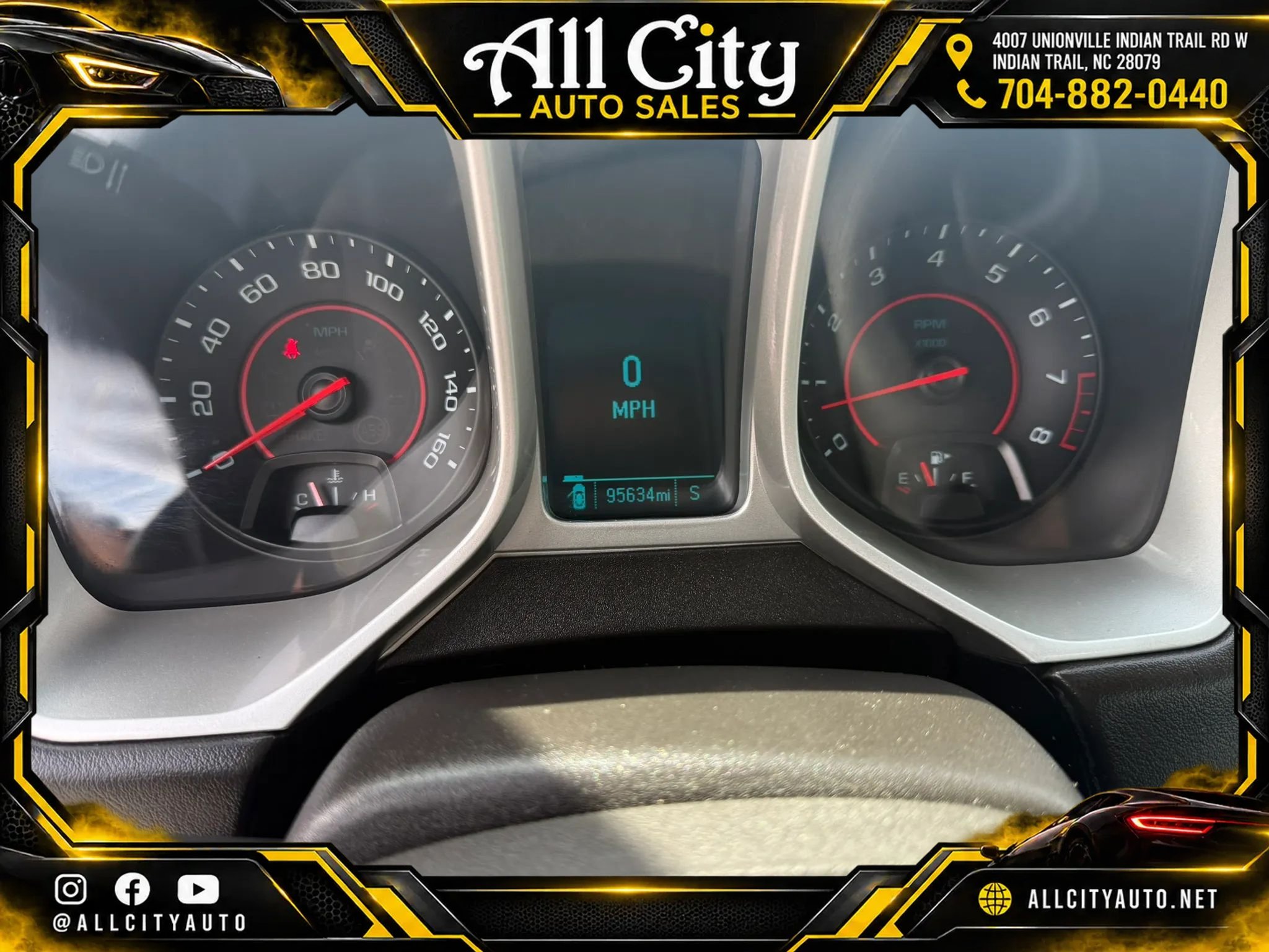 Used 2013 Chevrolet Camaro LT RWD image 21