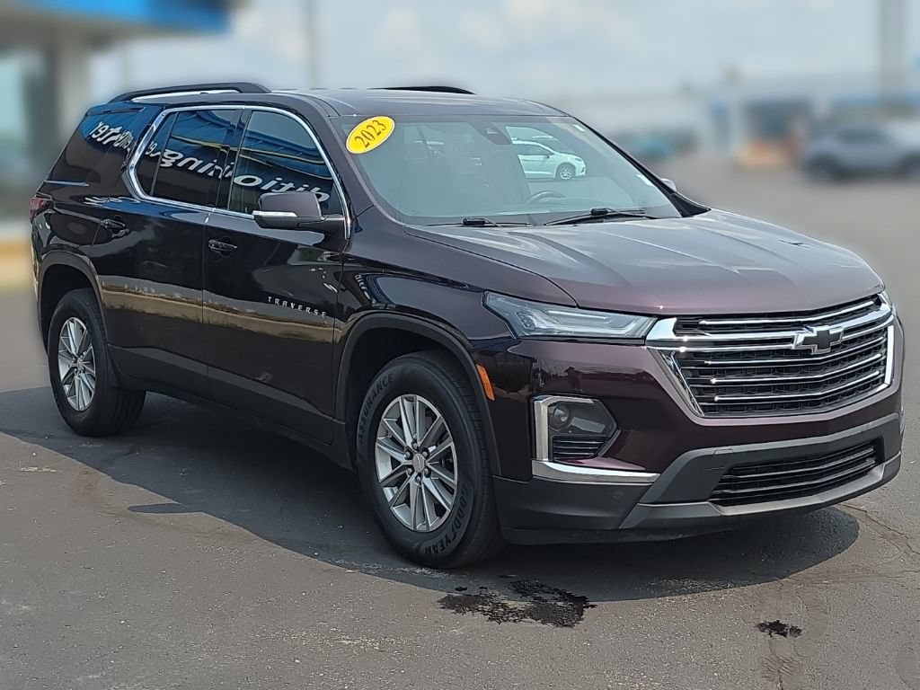 Used 2023 Chevrolet Traverse LT w/ LPO, Floor Liner Package AWD/4WD image 11