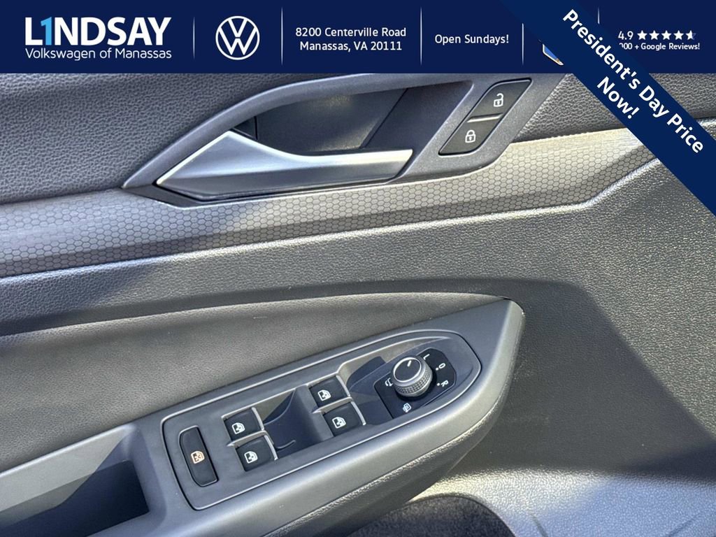 Used 2024 Volkswagen GTI SE image 17