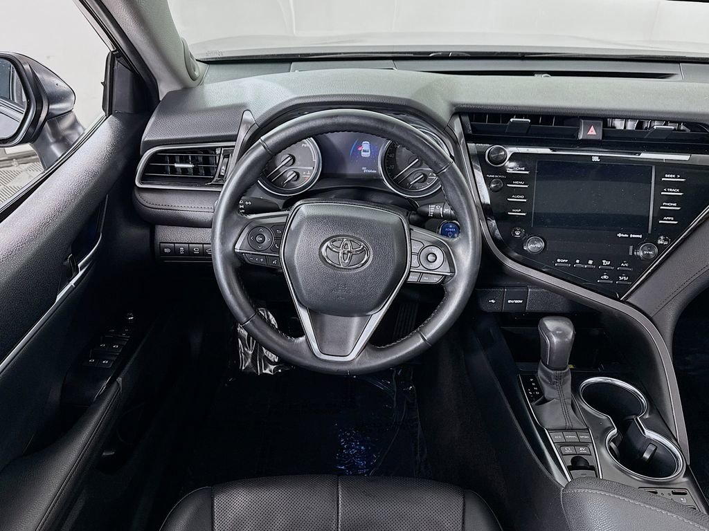 Certified 2020 Toyota Camry XLE image 19