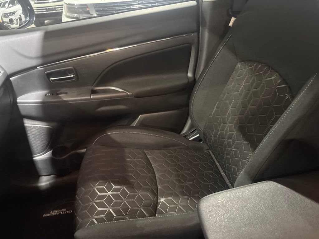 Used 2024 Mitsubishi Outlander Sport ES AWD/4WD image 13