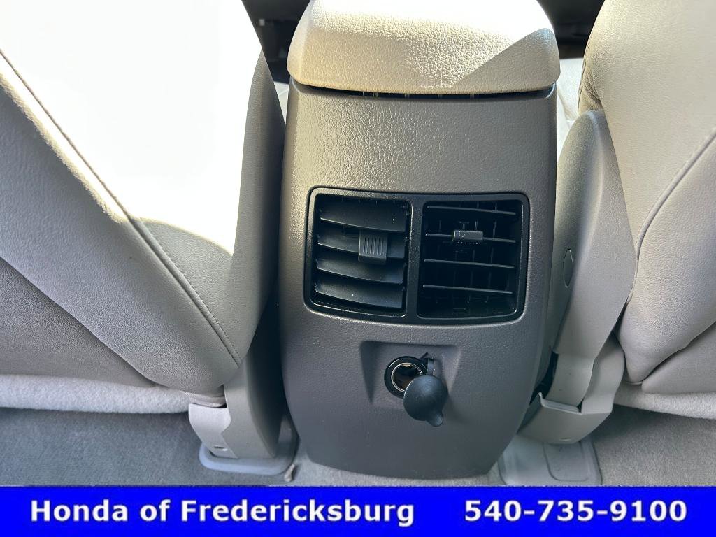 Used 2009 Ford Edge SEL image 44