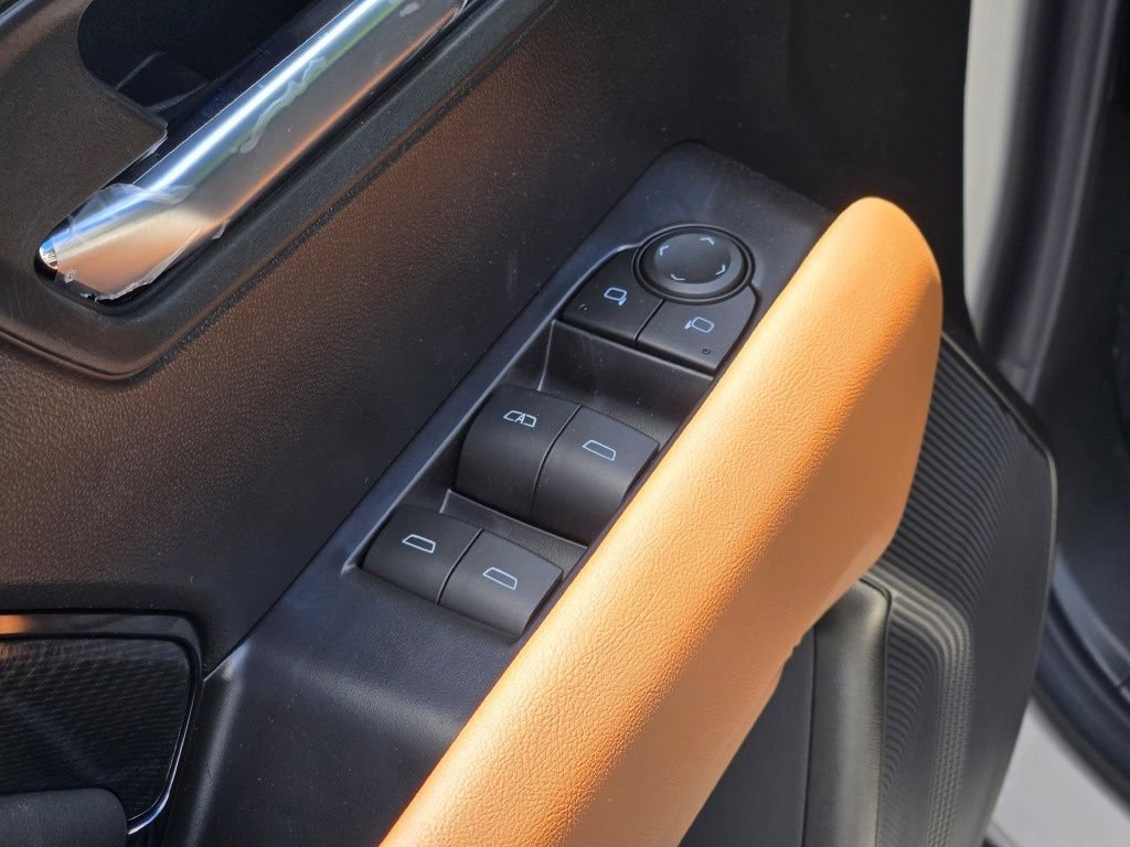 New 2026 GMC Canyon AT4 w/ AT4 Premium Package AWD/4WD image 33