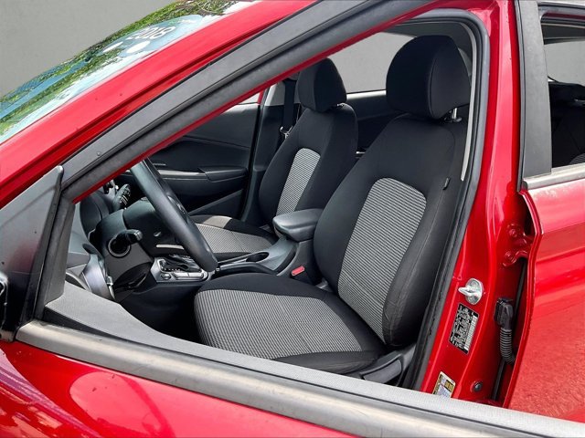 Used 2018 Hyundai Kona SE FWD image 27