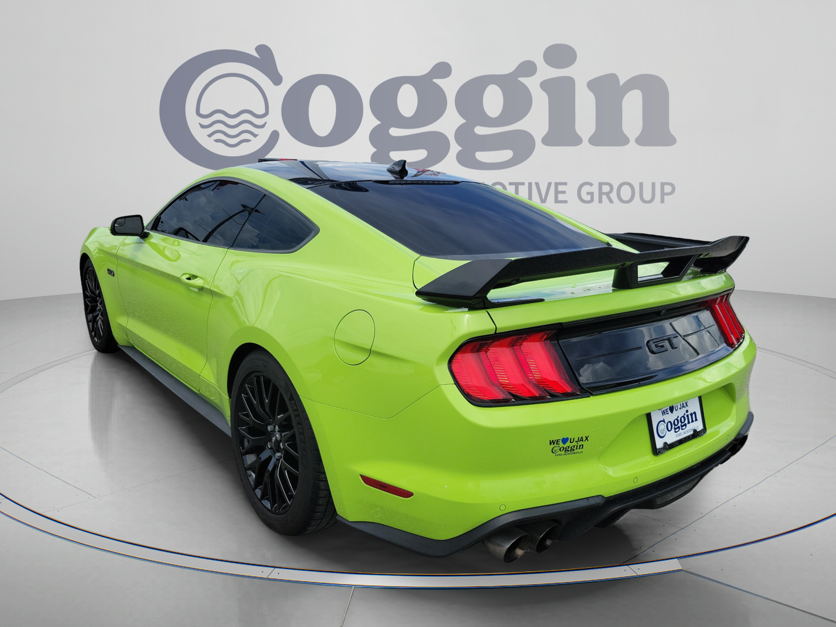 Used 2020 Ford Mustang GT w/ Black Accent Package RWD image 2