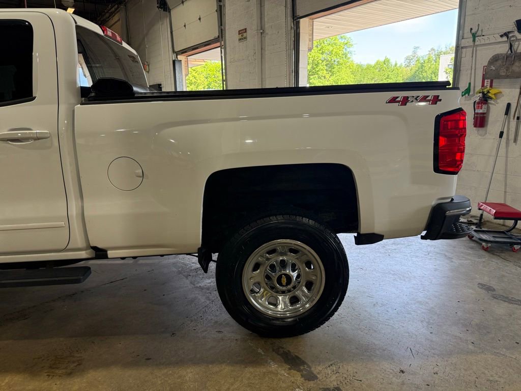Used 2019 Chevrolet Silverado 2500 LT AWD/4WD image 10