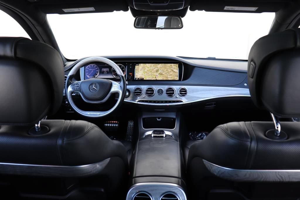 Used 2015 Mercedes-Benz S 63 AMG 4MATIC Sedan image 37
