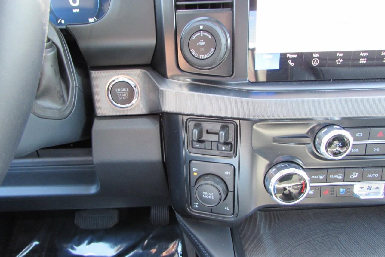 New 2025 Ford F250 Platinum image 27