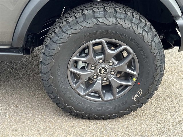 New 2025 Ford Bronco Badlands image 9