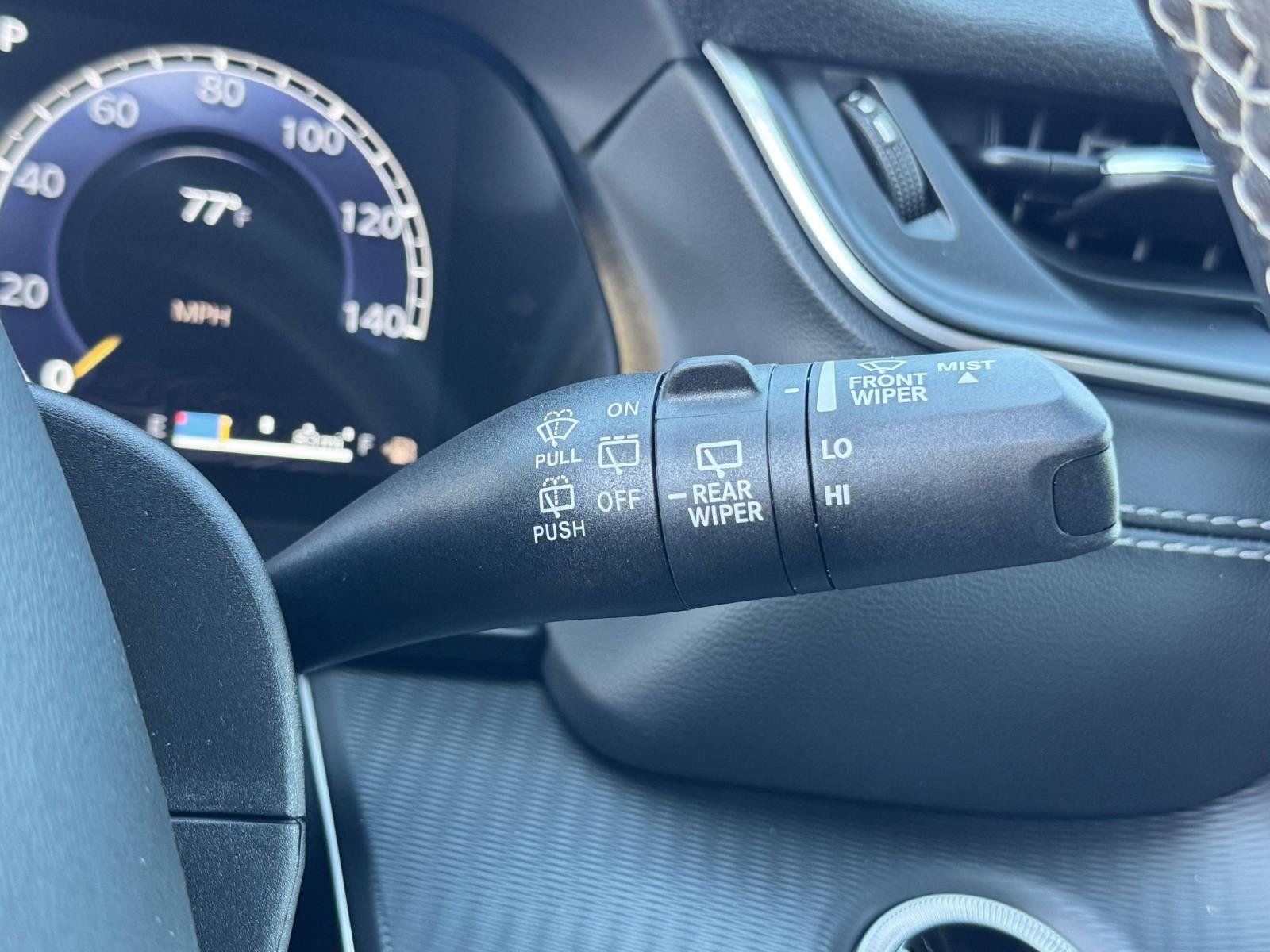 New 2025 Jeep Grand Cherokee Altitude AWD/4WD image 11