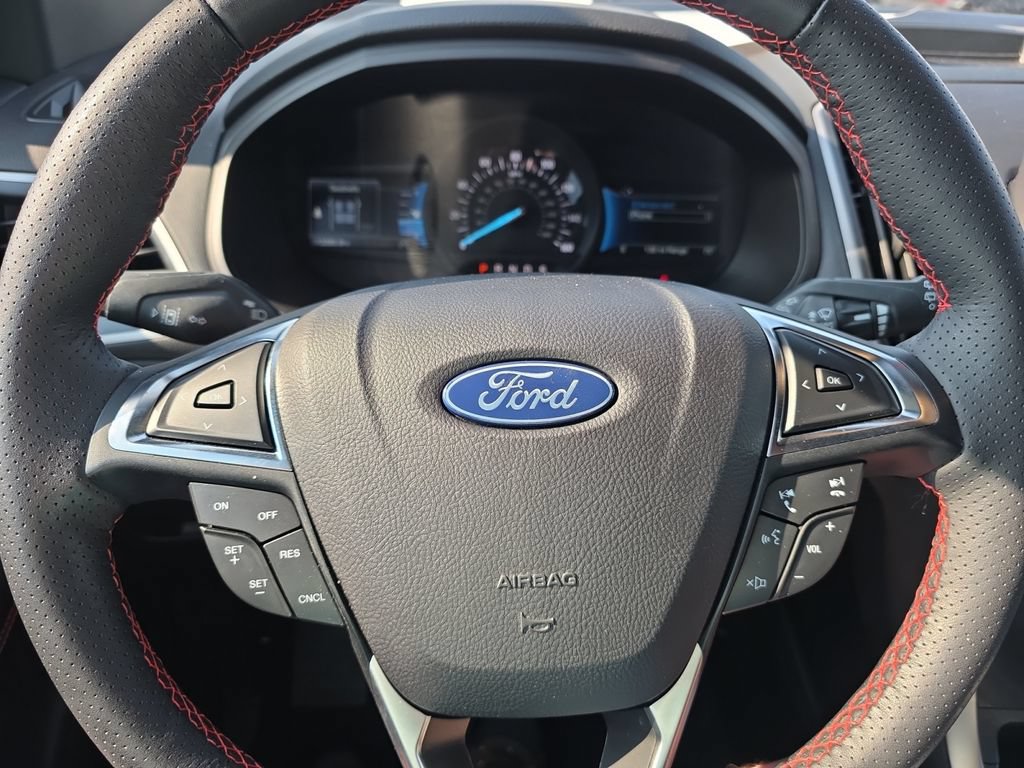 Used 2023 Ford Edge ST-Line AWD/4WD image 15